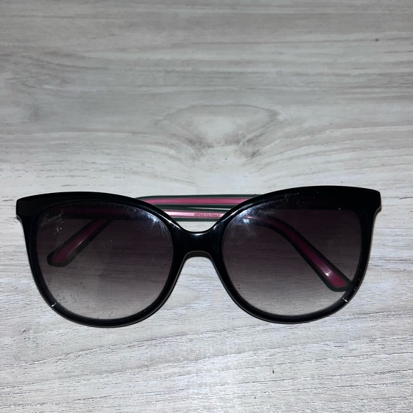 Gucci Accessories - Gucci Sunglasses
